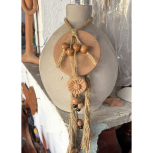 rusty clay vase with necklace luna olaria sb - raffia objects home decor
