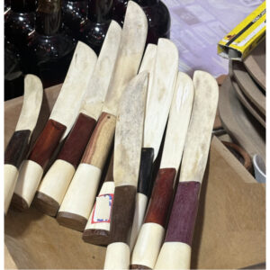 Handmade Bone Knife Olaria MN - raffia objects home decor