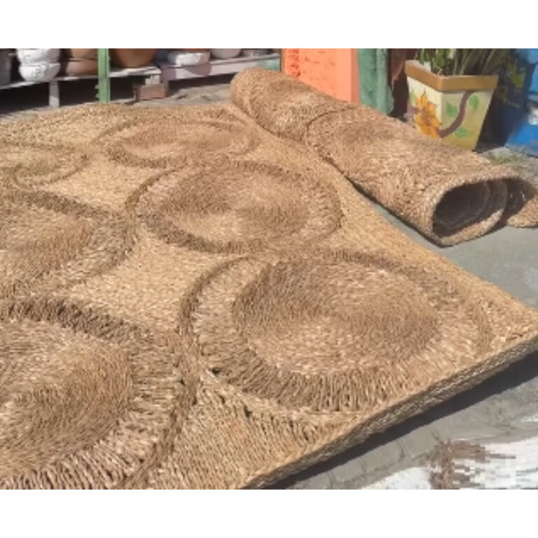 Square Raffia Rug – Handmade Brazilian Natural Fiber Area Rug Olaria ARTFDJ - raffia objects home decor