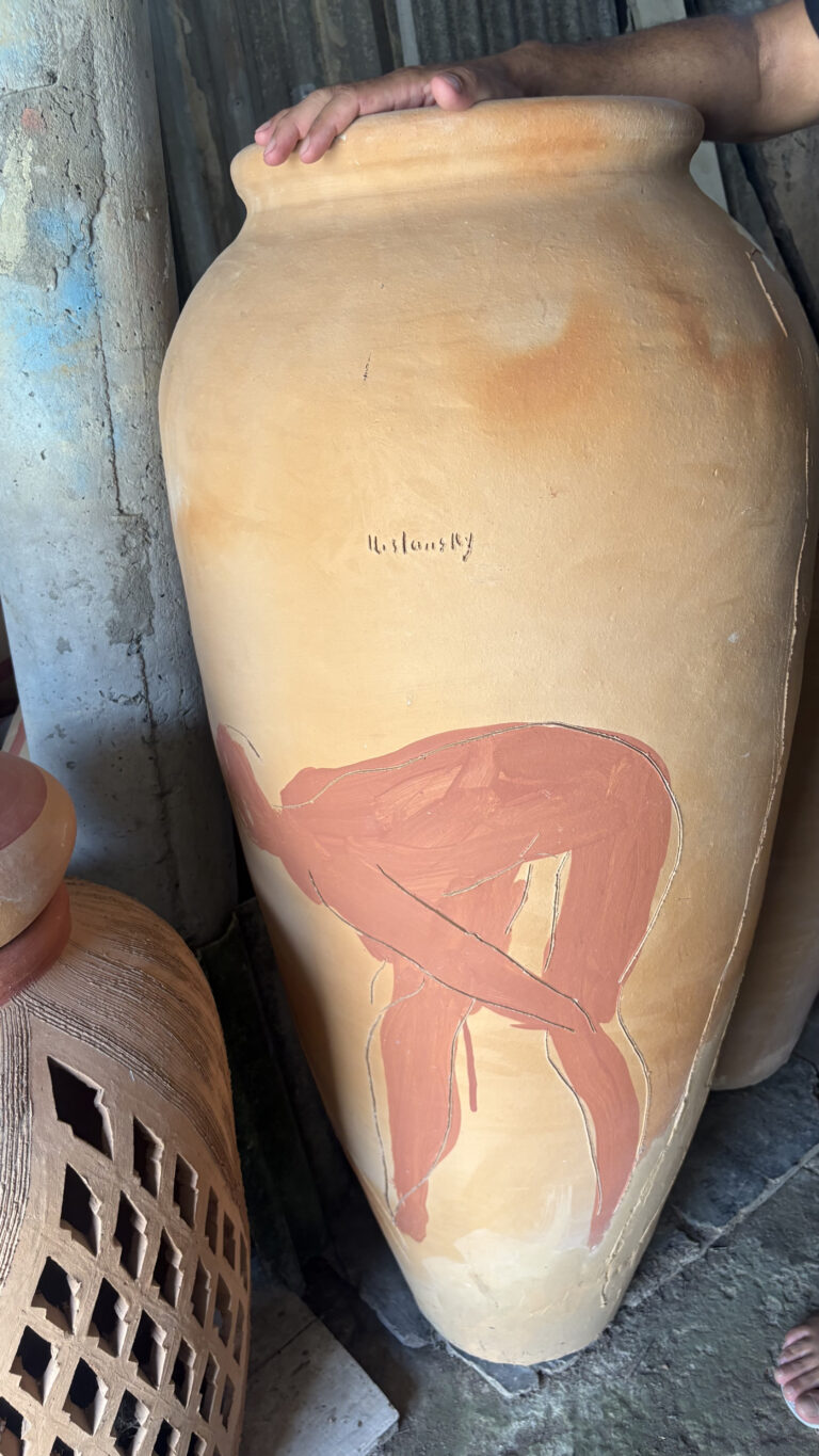 Clay Vase Picture by Israel 63 – Olaria MR